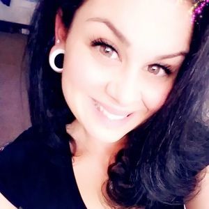 Meet your Posher, Renae